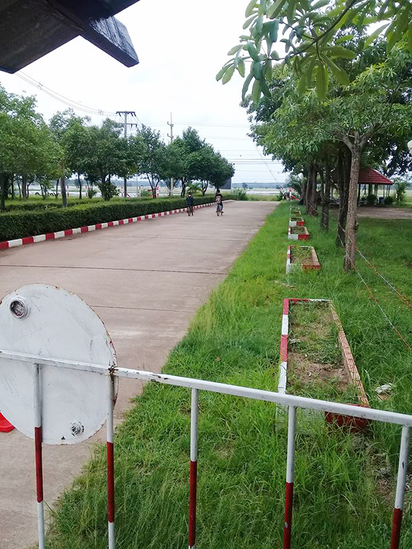 thăm bố trong tù, đi xe đạp, vượt 50km, tình yêu dành cho bố