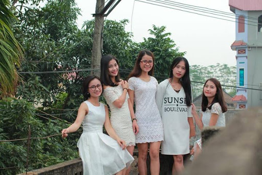 bố bỏ mẹ, 5 cô con gái, chuyện gia đình