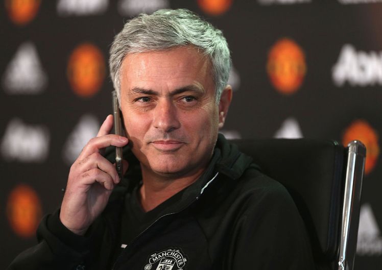 Vì nhân tố này làm Mourinho chuyển đổi kế hoạch