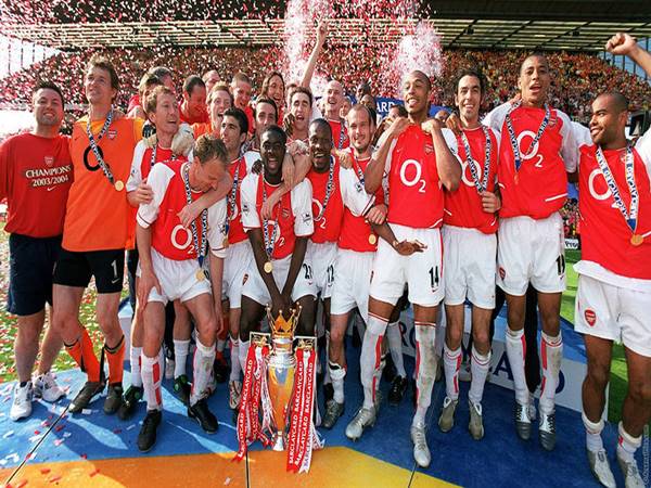 Câu lạc bộ Arsenal vô địch ngoại hạng anh bao nhiêu lần?