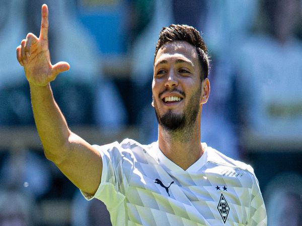 Bóng đá quốc tế chiều 15/2: MU nhắm sao đa năng ở giải Bundesliga