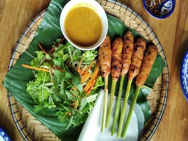huong-dan-cach-lam-nuoc-cham-nem-lui-nuong-chuan-vi