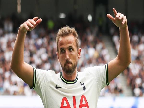 Chuyển nhượng 3/8: Harry Kane chi tiền túi để được ra đi