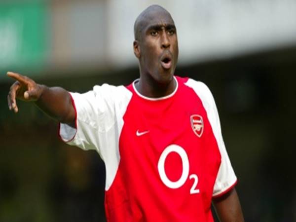 Hậu vệ Arsenal xuất sắc nhất mọi thời đại - Sol Campbell 