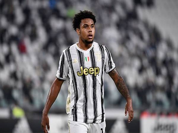 Bóng đá sáng 25/1: Juve sẽ sớm trói chân được trụ cột