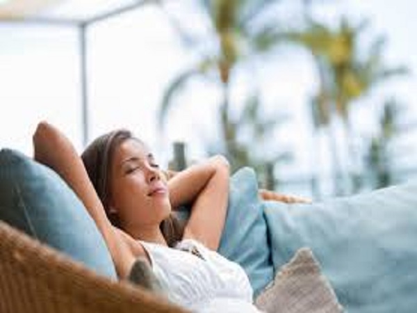 Chăm sóc bản thân là câu trả lời làm gì khi chồng yêu người khác
