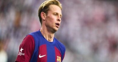 Chuyển nhượng bóng đá 12/4: PSG quyết mua Frenkie de Jong