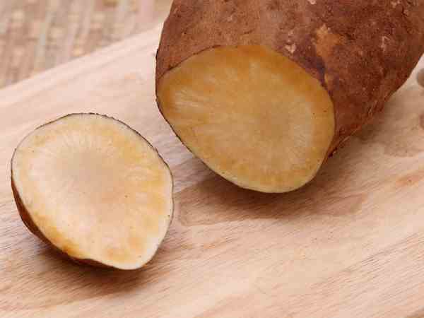 Khoai sâm đất nấu canh