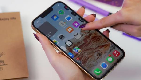 Lỗi iPhone bị liệt cảm ứng