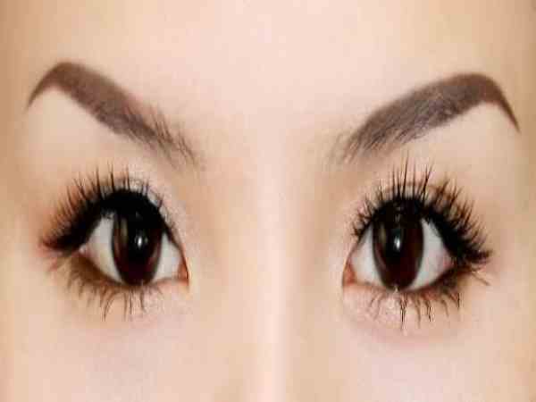 tướng mắt tròng đen nhiều hơn tròng trắng