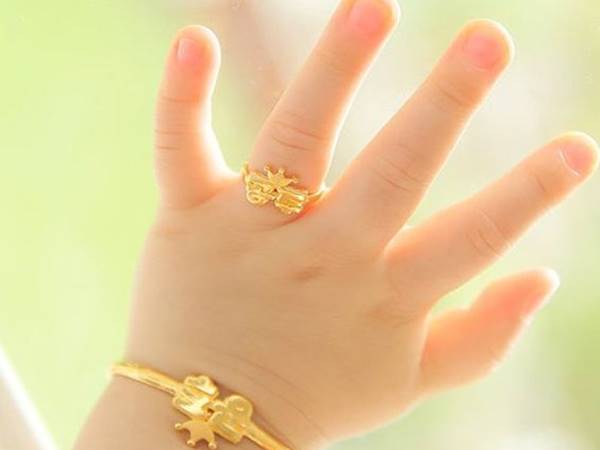 Mơ thấy nhẫn vàng là điềm báo gì?